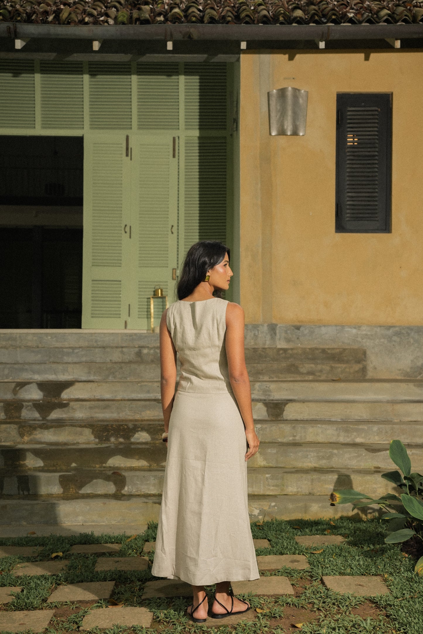 CHIARA LINEN VEST