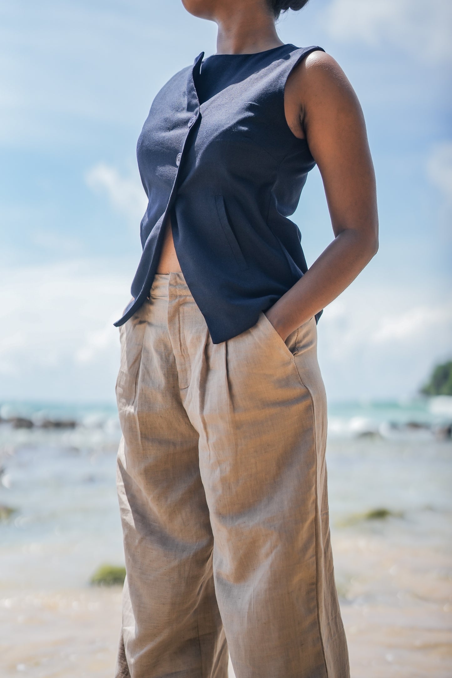 LUCEA STRAIGHT PANTS