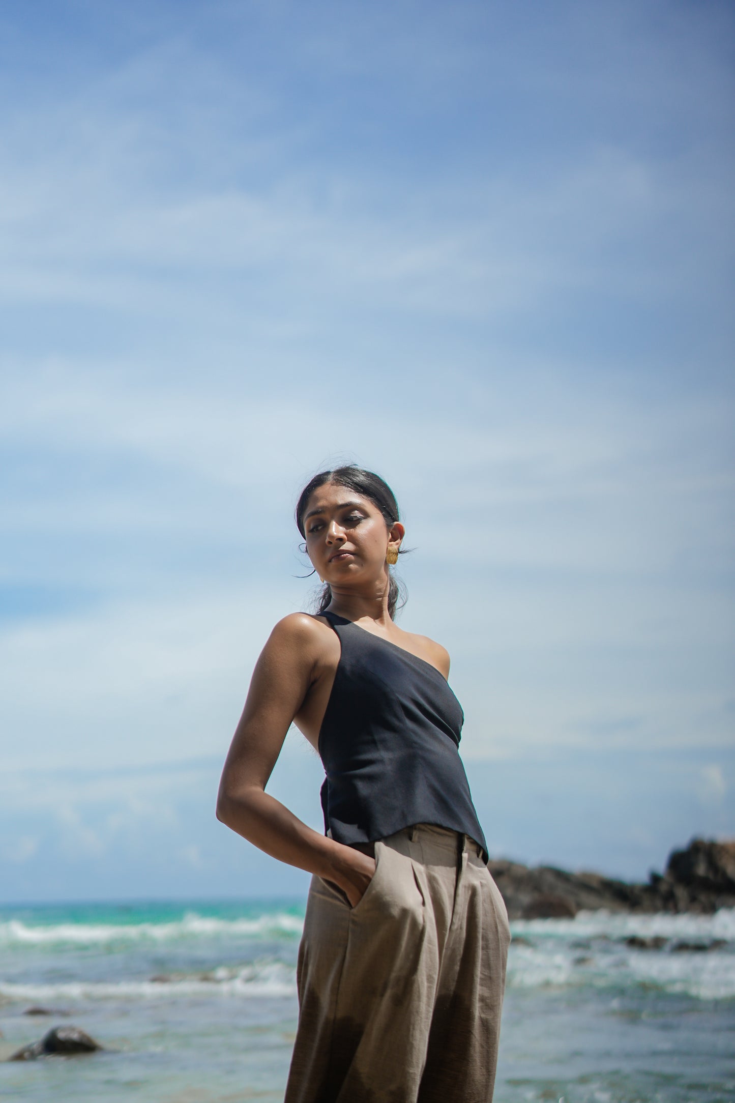 SOLEA ONE-SHOULDER TOP